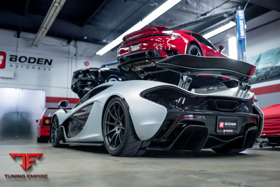 MCLAREN P1 FORGED WHEELS AND EXHAUST SYSTEM