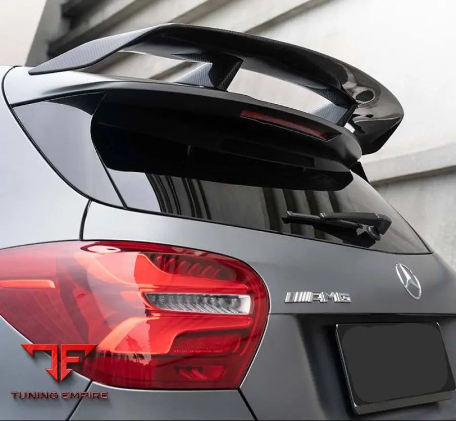 MERCEDES A-CLASS CARBON KIT W176