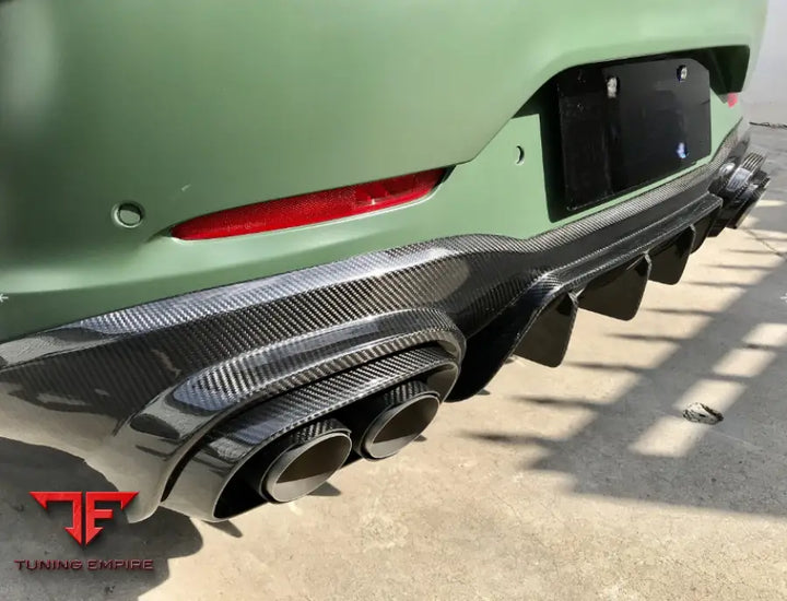 MERCEDES AGM GT53 CARBON BODY KITS