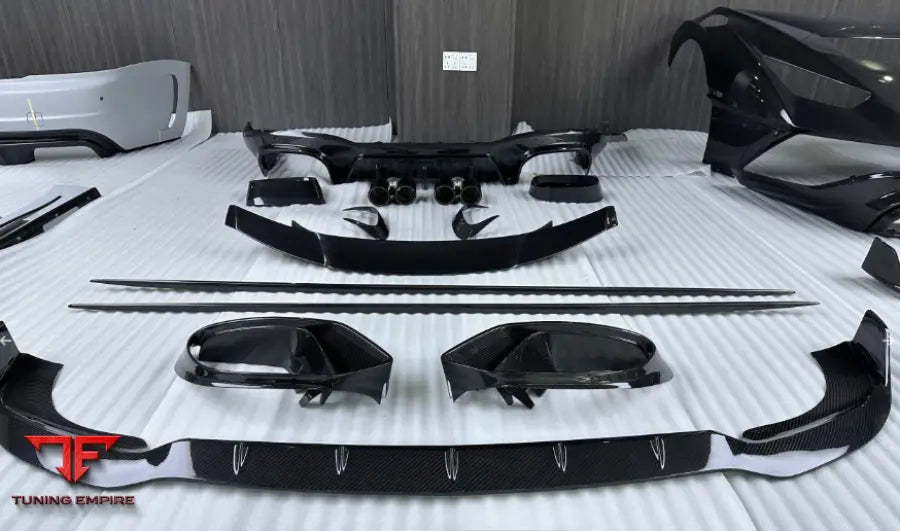 MERCEDES AGM GT53 CARBON BODY KITS