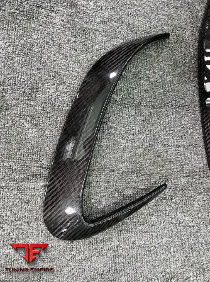 MERCEDES AGM GT53 CARBON BODY KITS