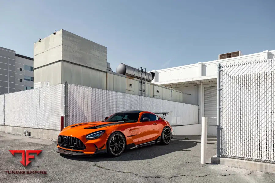 MERCEDES BENZ AMG GT BLACK SERIES FORGED WHEELS AND EXHAUST SYSTEM