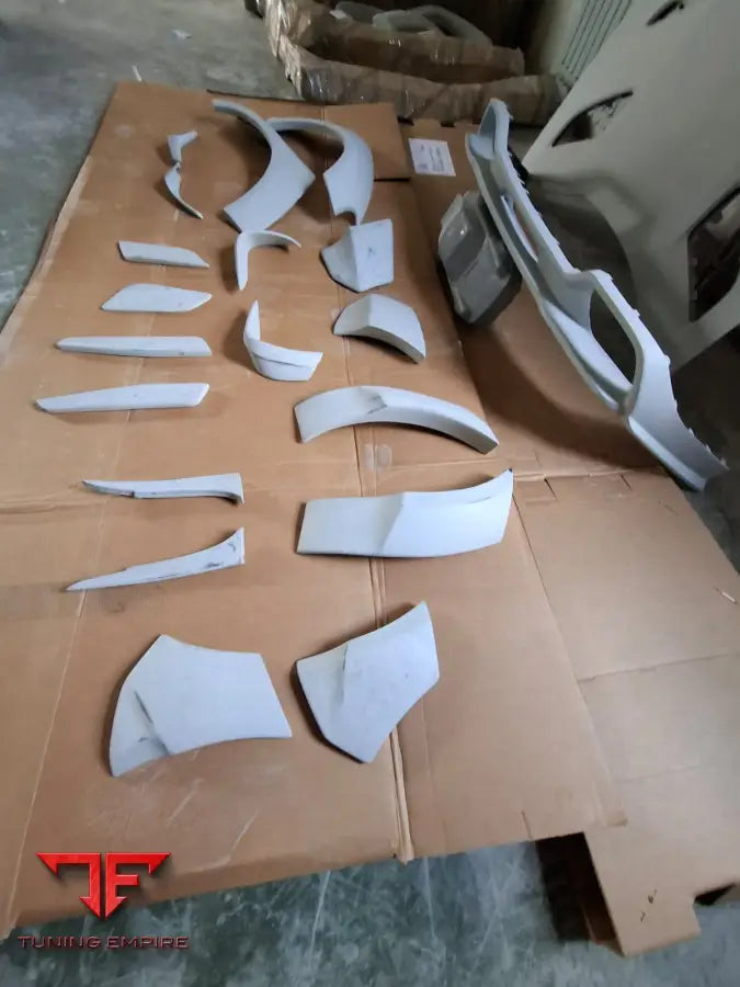 MERCEDES-BENZ AMG GT GTS BODY KIT