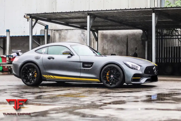 MERCEDES BENZ AMG GT & GTS CARBON FIBER SIDE SKIRTS SPLITTERS BSD