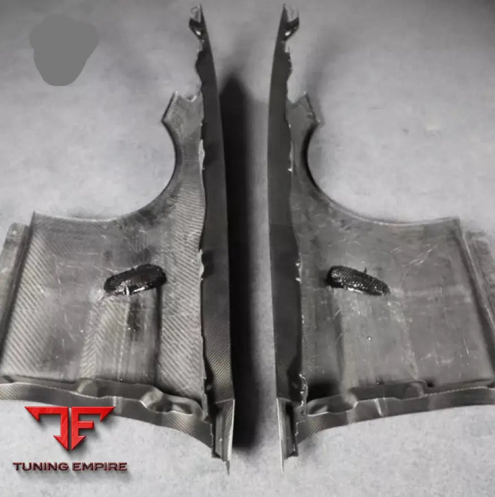 MERCEDES-BENZ AMG GT UPGRADE TO GTR FRONT FENDER