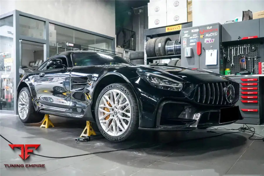 MERCEDES BENZ AMG GTR ONLY IMP CARBON FIBER SIDE SKIRTS BSD