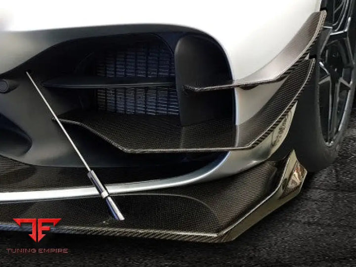 MERCEDES BENZ AMG GTR PRO PARTS