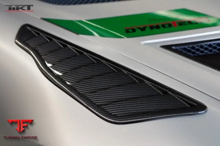 MERCEDES BENZ AMG GTR PRO PARTS