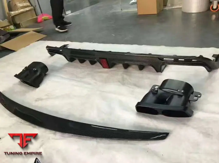 MERCEDES-BENZ C-CLASS C238 C63 E63 2018 + CARBON BODY KIT