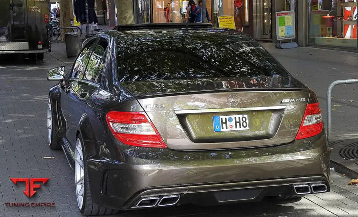 MERCEDES BENZ C CLASS W204 PRE-FACELIFT BODY KIT