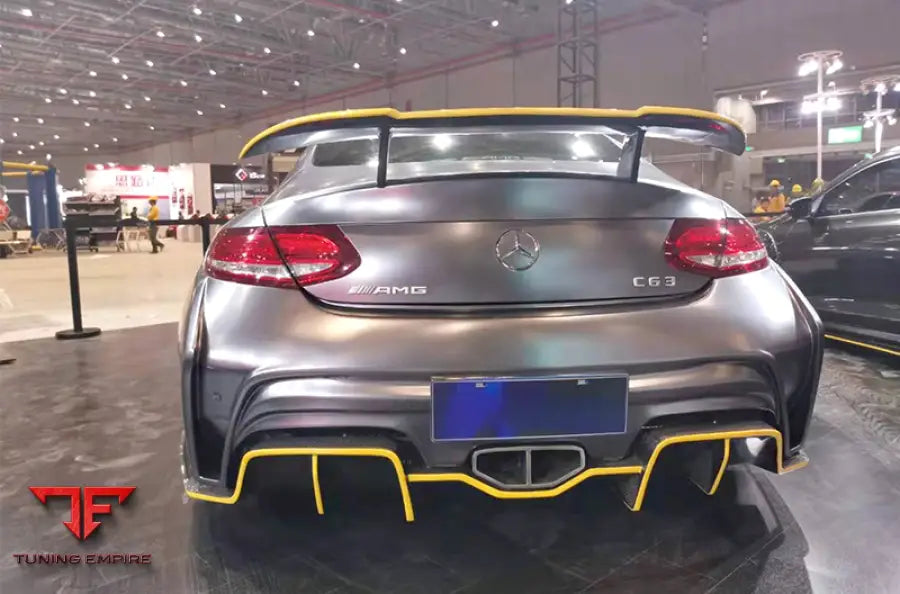 MERCEDES BENZ W205 FIBER BODY KIT PARTS