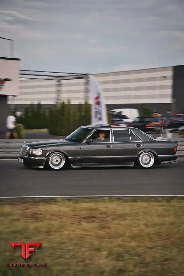 MERCEDES BENZ C126 COUPE SEC AMG BODY KIT + W126 SE/SEL AMG BODY KIT