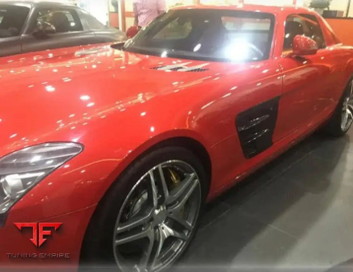 MERCEDES BENZ C197 SLS AMG COUPE CARBON FIBER SIDE AIR FENDER VENTS 2010-2013Y