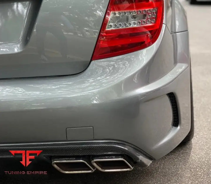 Mercedes Benz C63 AMG 2008-2010 BLACK SERIES BODY KIT