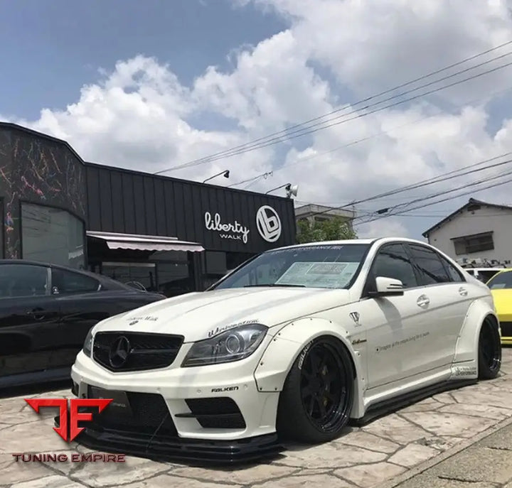 Mercedes Benz C63 Amg Coupe/Sedan W204 Rs Wide Body Kit Cdy