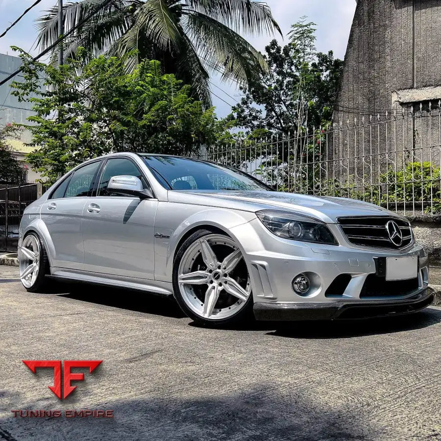 MERCEDES BENZ C63 AMG W204 REAR WHEEL ARCH EXTENSIONS