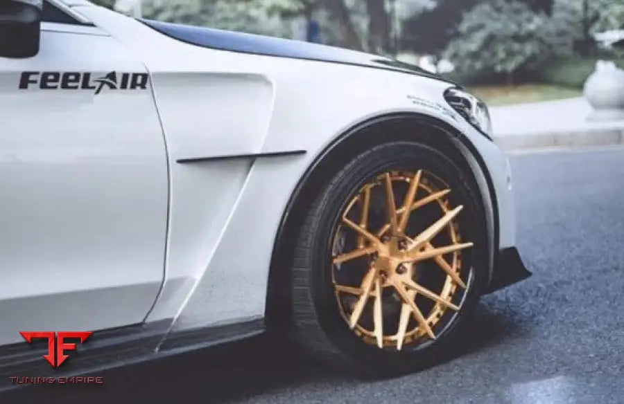 MERCEDES BENZ C63 S AMG W205 DRY CARBON BODY KIT