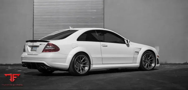 MERCEDES-BENZ CLK W209 FULL BODY KIT