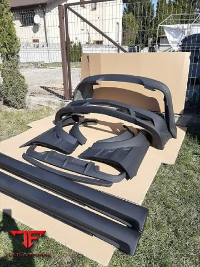 MERCEDES-BENZ CLK W209 FULL BODY KIT