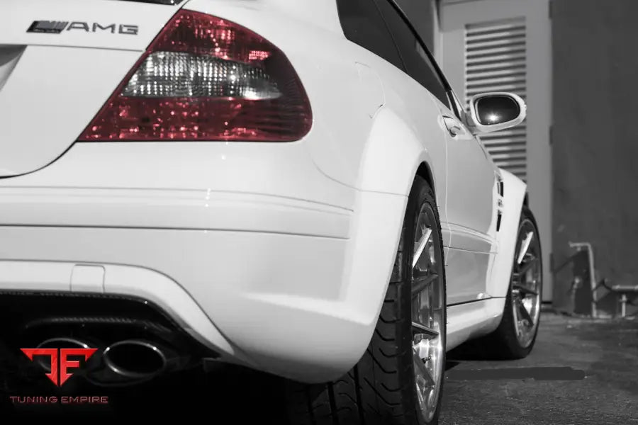 MERCEDES-BENZ CLK W209 FULL BODY KIT