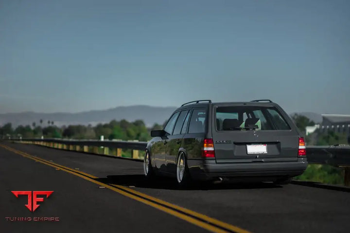 MERCEDES BENZ E500 FORGED WHEELS AND EXHAUST SYSTEM