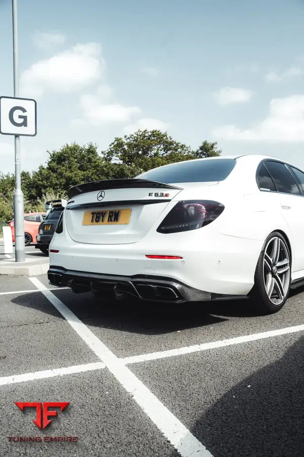 MERCEDES BENZ E63 W213 AMG CARBON FIBER PARTS