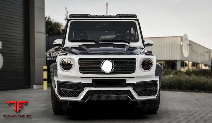 MERCEDES-BENZ G-CLASS 2019 + DRY CARBON BODY KIT