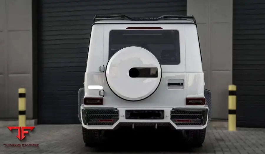 MERCEDES-BENZ G-CLASS 2019 + DRY CARBON BODY KIT