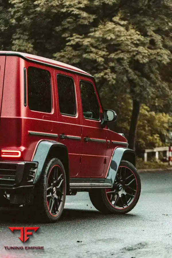 Mercedes Benz G-Class(W464)