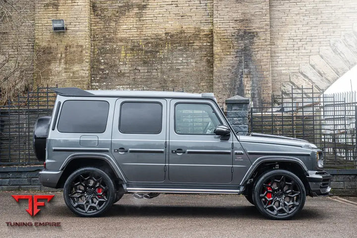 MERCEDES BENZ G-WAGON G63 AMG CARBON FIBER WHEEL ARCHES 2018Y