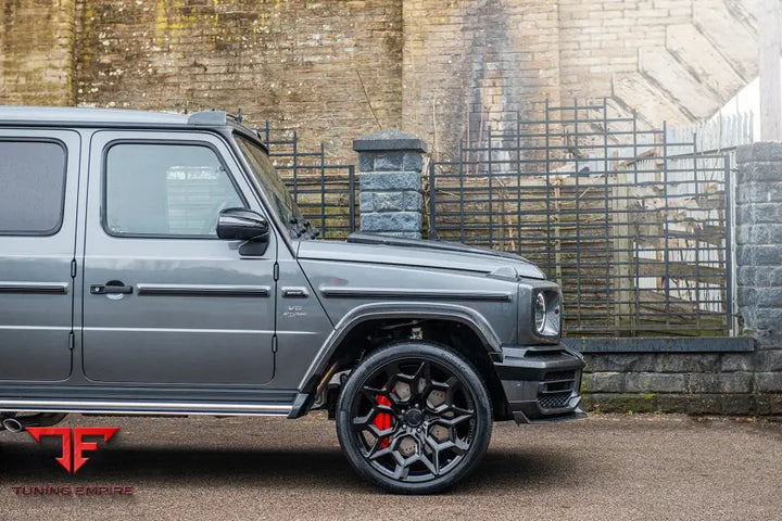 MERCEDES BENZ G-WAGON G63 AMG CARBON FIBER WHEEL ARCHES 2018Y
