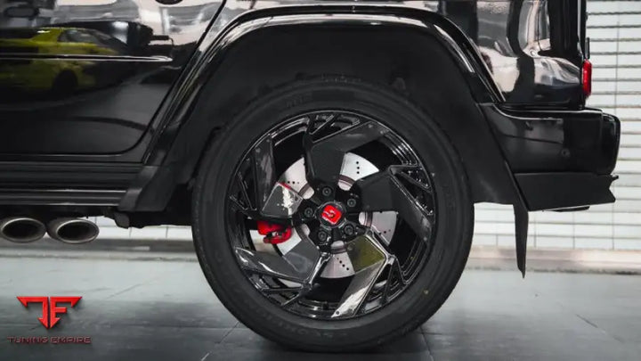 MERCEDES BENZ G63 AMG W463A BODY KIT