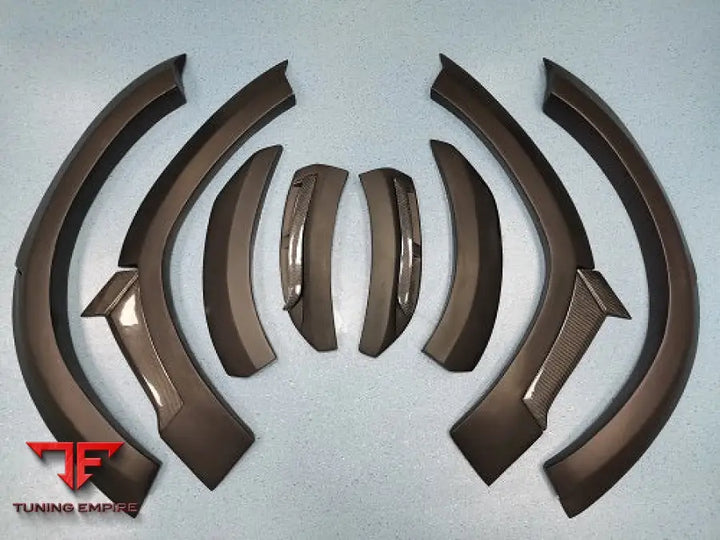 MERCEDES BENZ GLS 63S 2021 CARBON BODY KIT