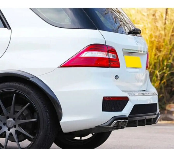 MERCEDES BENZ ML63 AMG CARBON BODY KIT 2012-2016