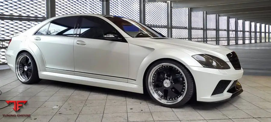 MERCEDES-BENZ S CLASS W221 BODY KIT