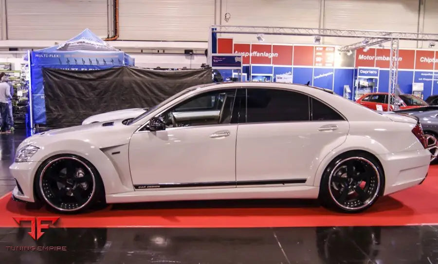 MERCEDES BENZ S CLASS W221 WIDEBODY KIT WITH FOG LIGHTS