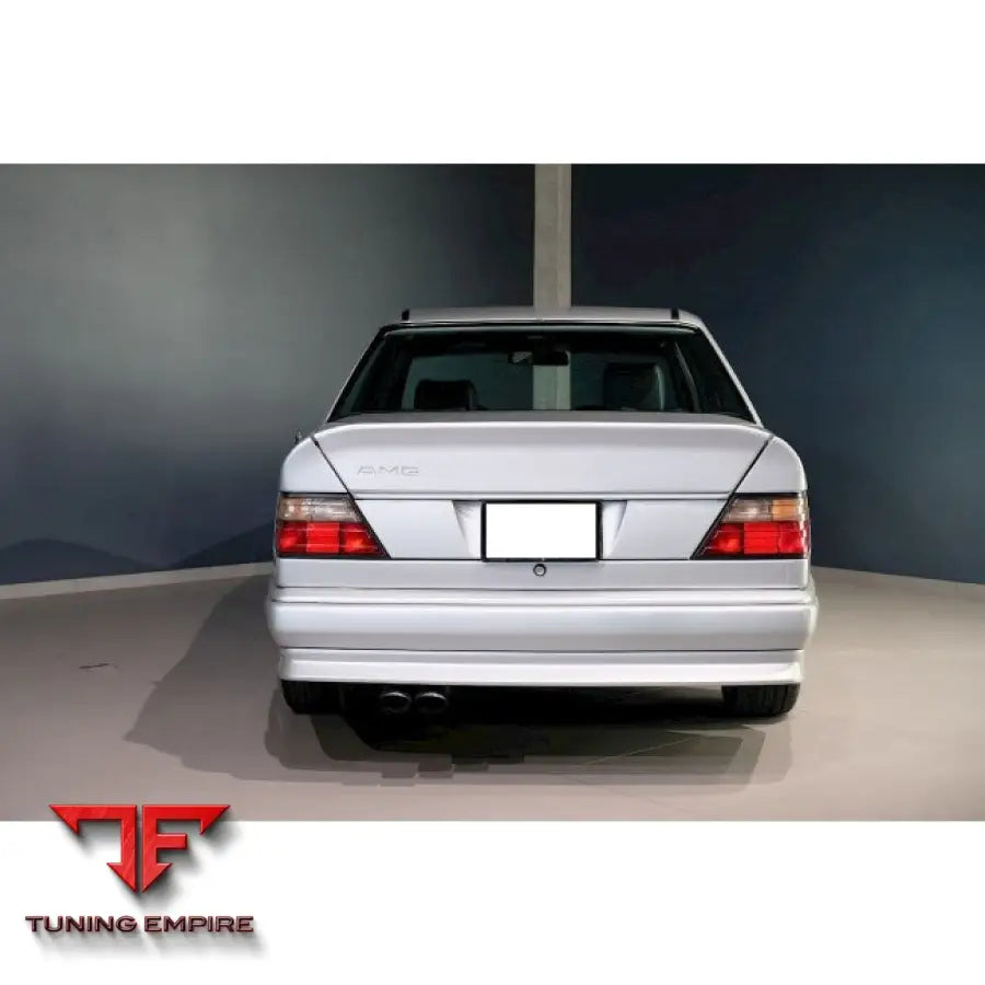 MERCEDES-BENZ W124 SEDAN AMG LOOK BODY KIT