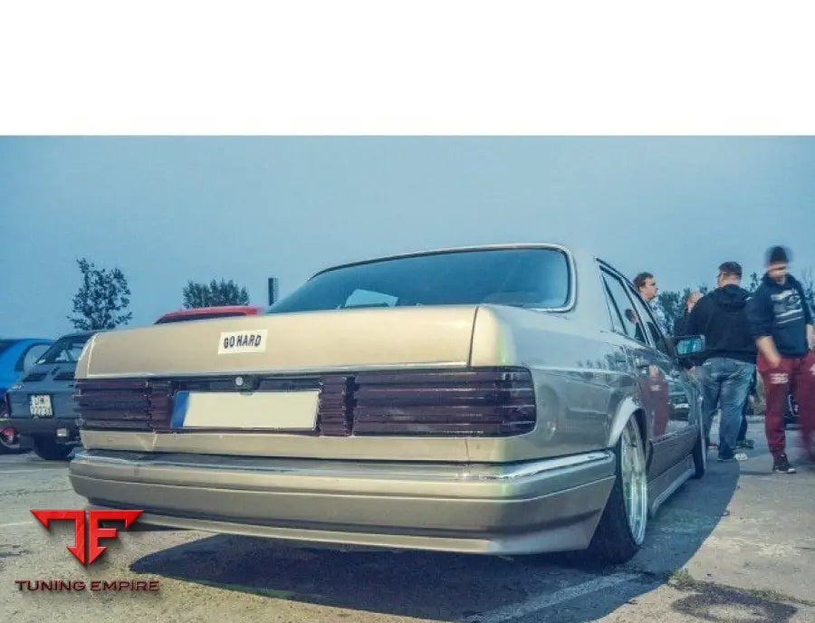 MERCEDES BENZ W126 SE/SEL AMG BODY KIT 4-DOOR