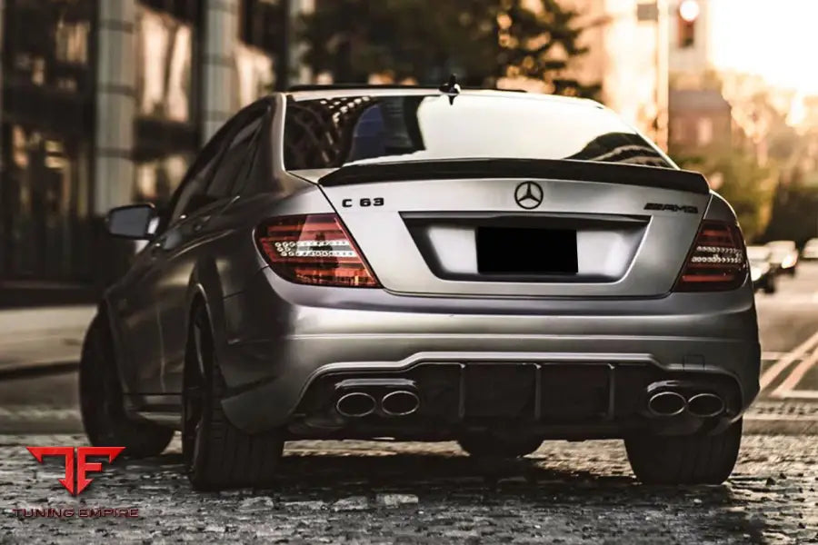MERCEDES BENZ W204 C63 AMG RZ STYLE CARBON FIBER REAR LIP BSD
