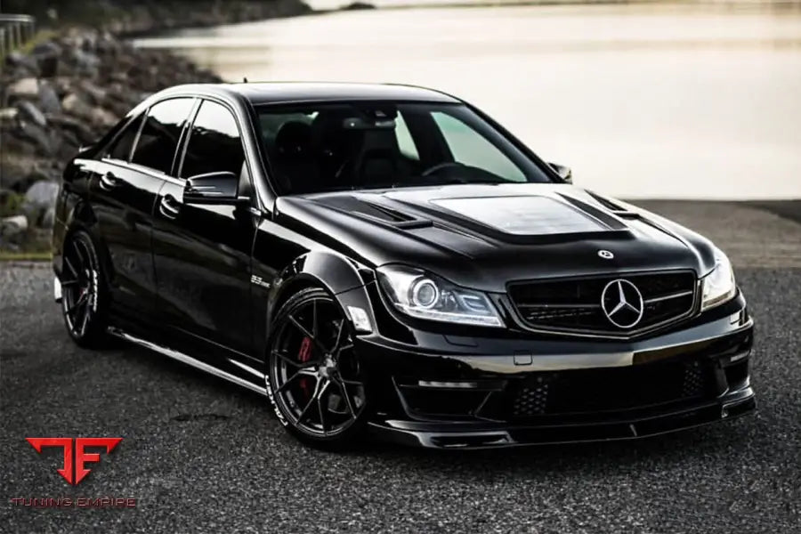 MERCEDES-BENZ W204 C63 AMG RZ STYLE CARBON FIBER SIDE SKIRTS BSD