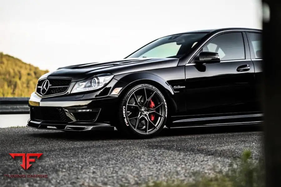 MERCEDES-BENZ W204 C63 AMG RZ STYLE CARBON FIBER SIDE SKIRTS BSD