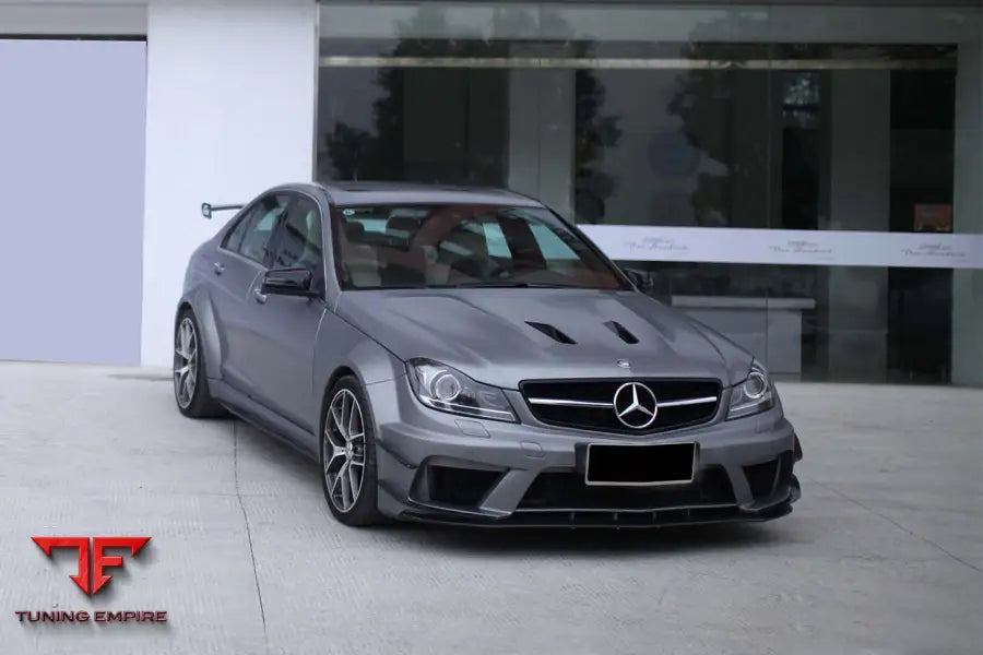 MERCEDES BENZ W204 C63 AMG SEDAN BKSS STYLE WIDE FULL BODY KIT BSD
