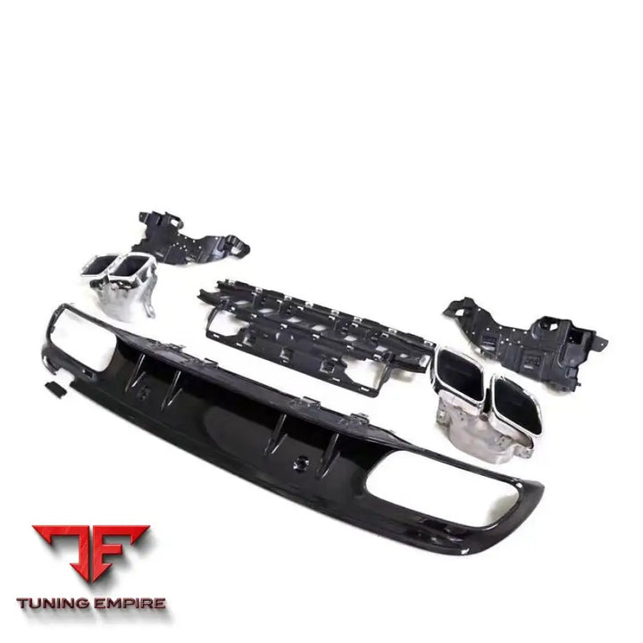 MERCEDES BENZ W205 C63 4 DOOR EXHAUST TIPS MODIFICATION