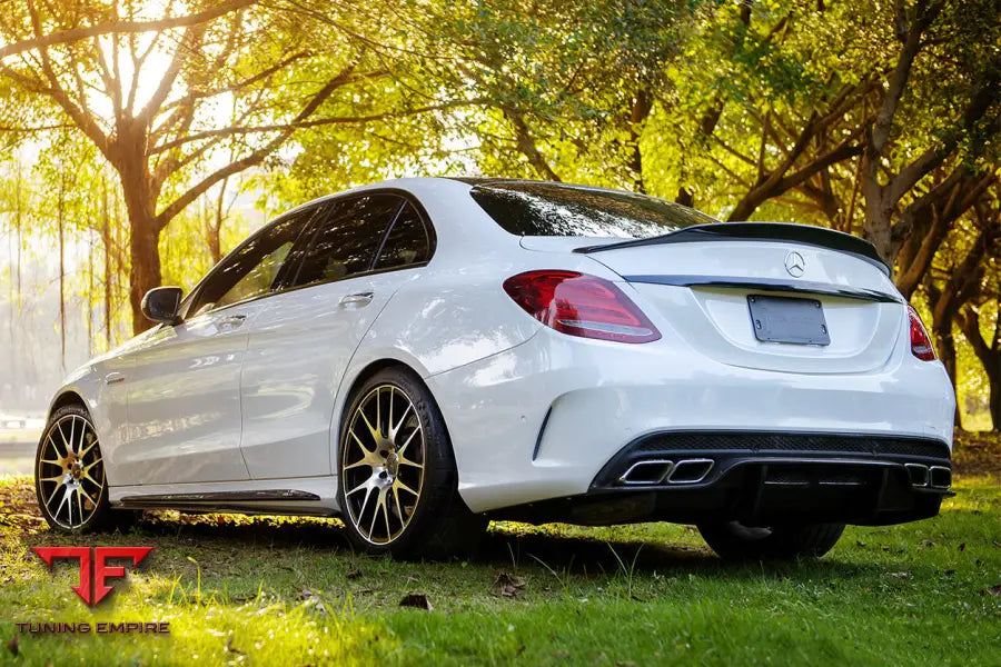 MERCEDES BENZ W205 C63S AMG SEDAN PS STYLE REAR DIFFUSER BSD