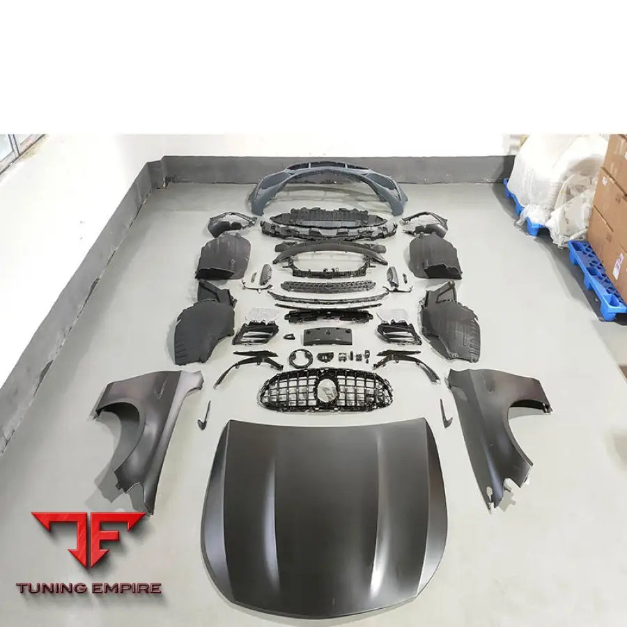 MERCEDES BENZ W213 E63 REAR DIFFUSER EXHAUST