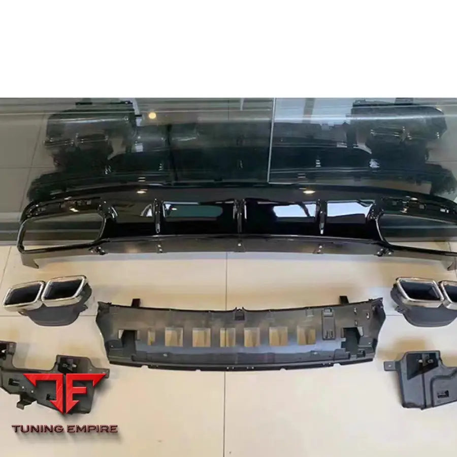 MERCEDES-BENZ W217 COUPE S63 STYLE REAR DIFFUSER EXHAUST