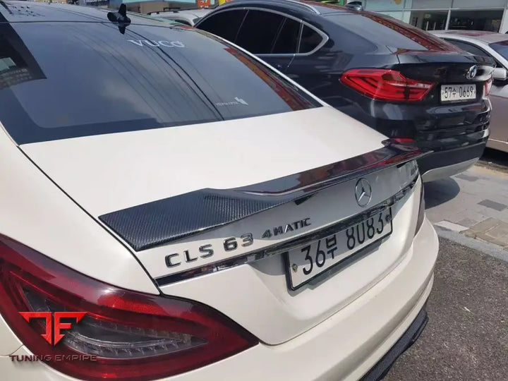 MERCEDES-BENZ W218 CLS63 CARBON PARTS KIT