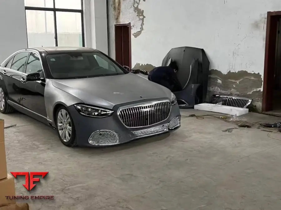 MERCEDES-BENZ W221 2006-2013 UPGRADE TO W223 2020-2024 MAYBACH CONVERSION BODY KIT