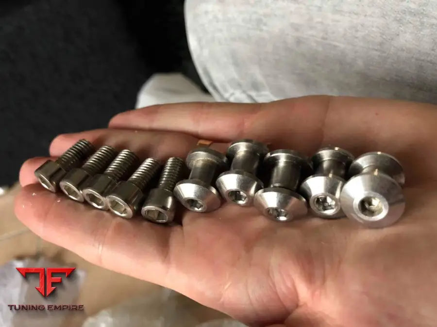 MERCEDES C63 AMG W204 BLACK SERIES DRY CARBON REAR WING SPOILER