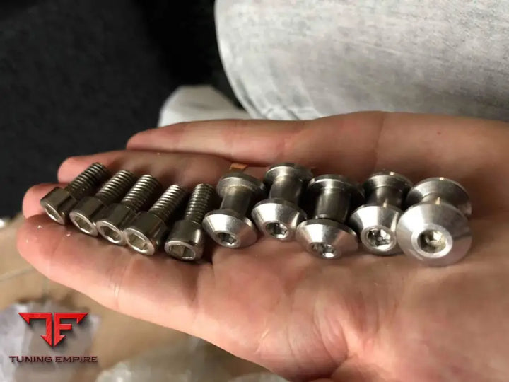 MERCEDES C63 AMG W204 BLACK SERIES DRY CARBON REAR WING SPOILER